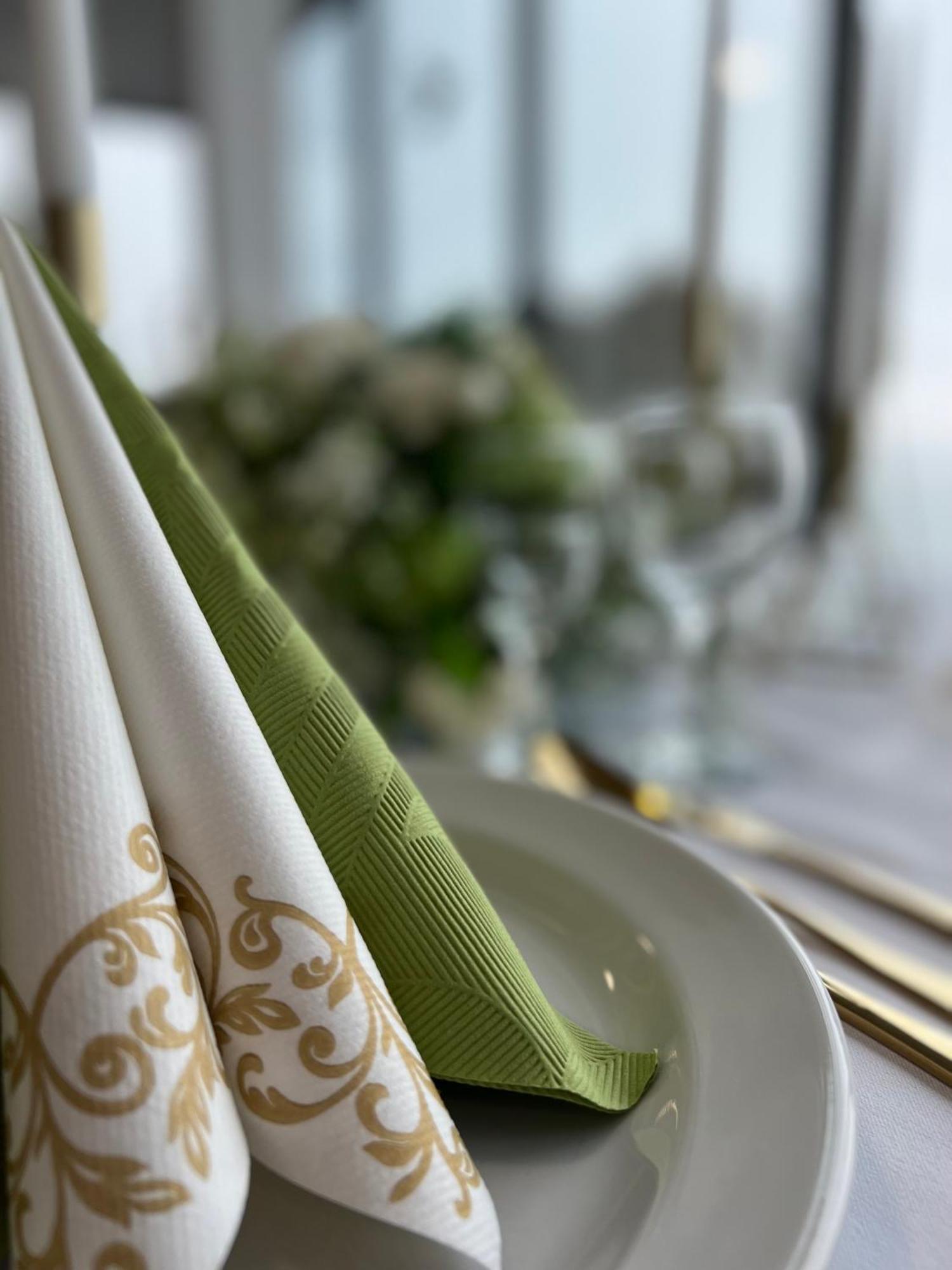 Hotel Eurobus Kaluža 외부 사진