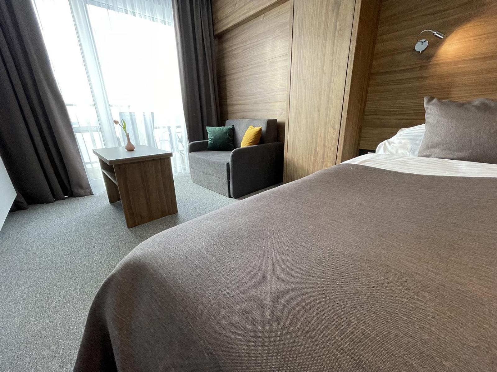 Hotel Eurobus Kaluža 외부 사진
