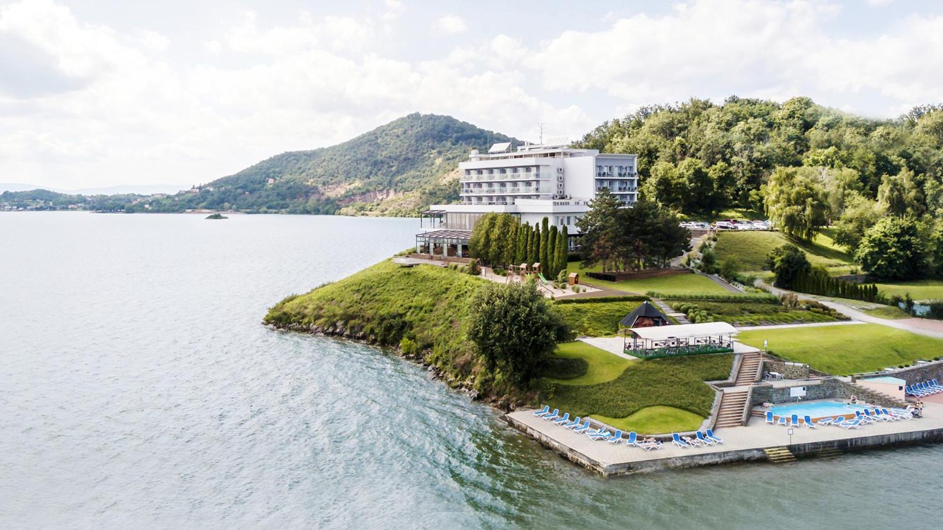 Hotel Eurobus Kaluža 외부 사진
