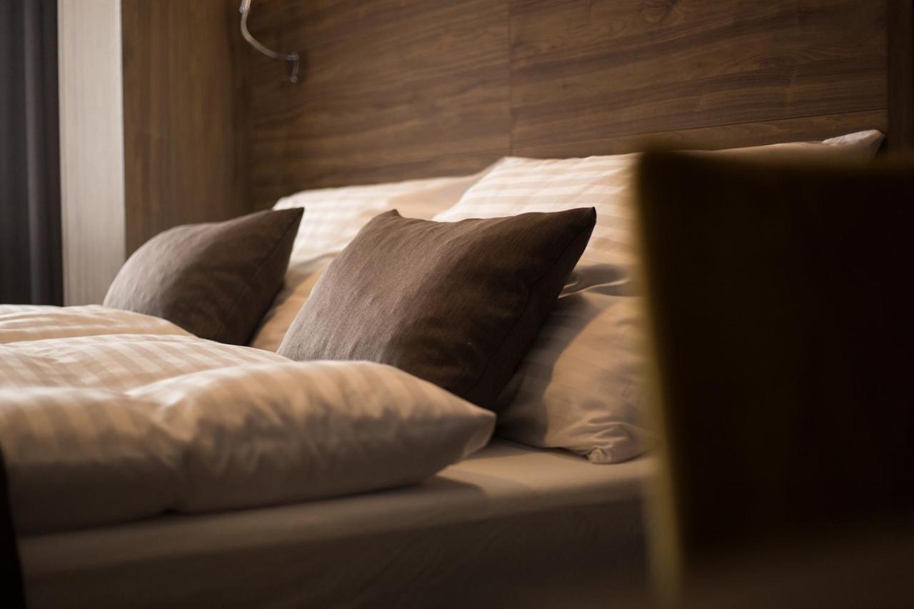 Hotel Eurobus Kaluža 외부 사진